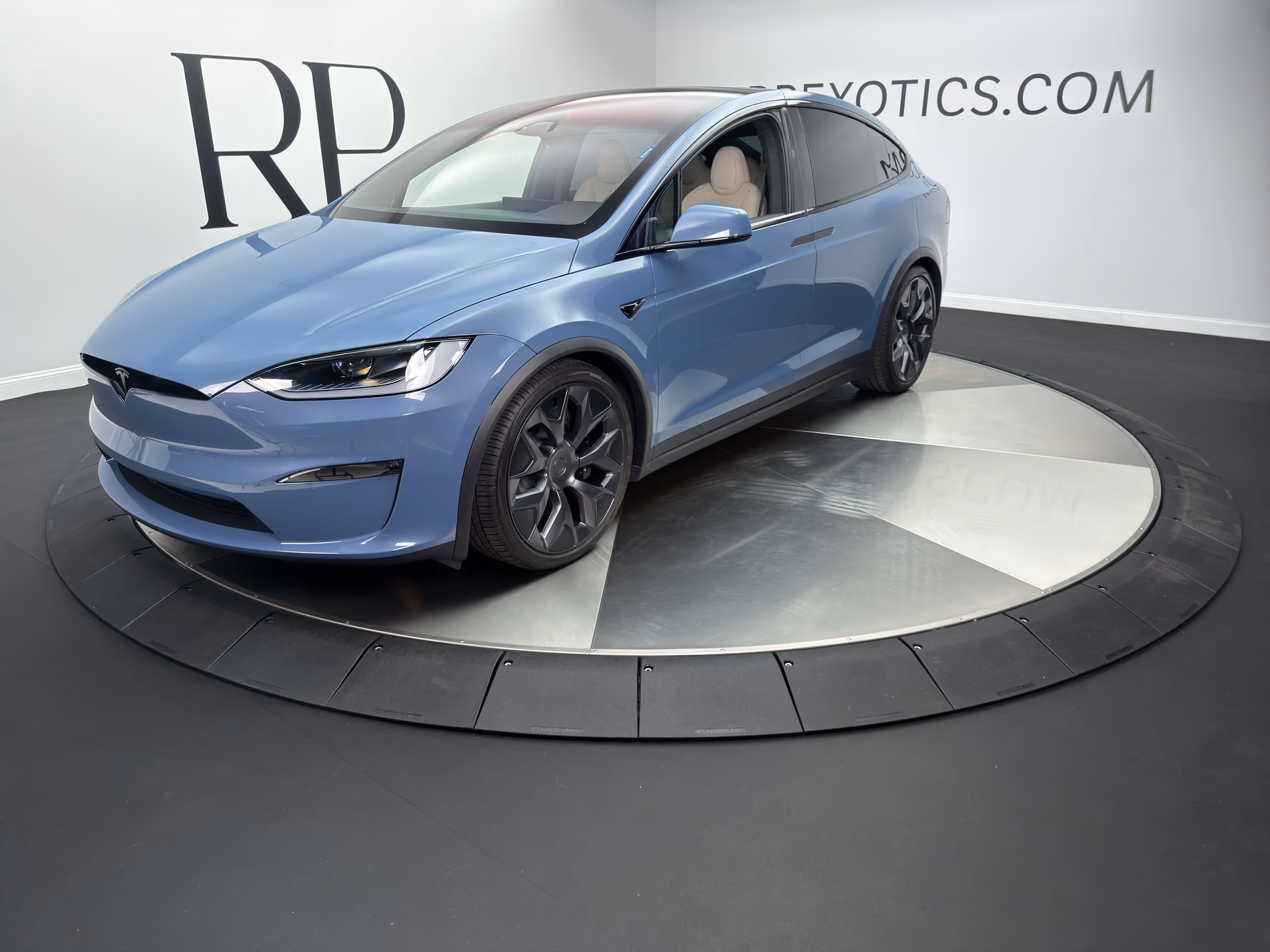 2026 Tesla Model X - Image 1 of 27