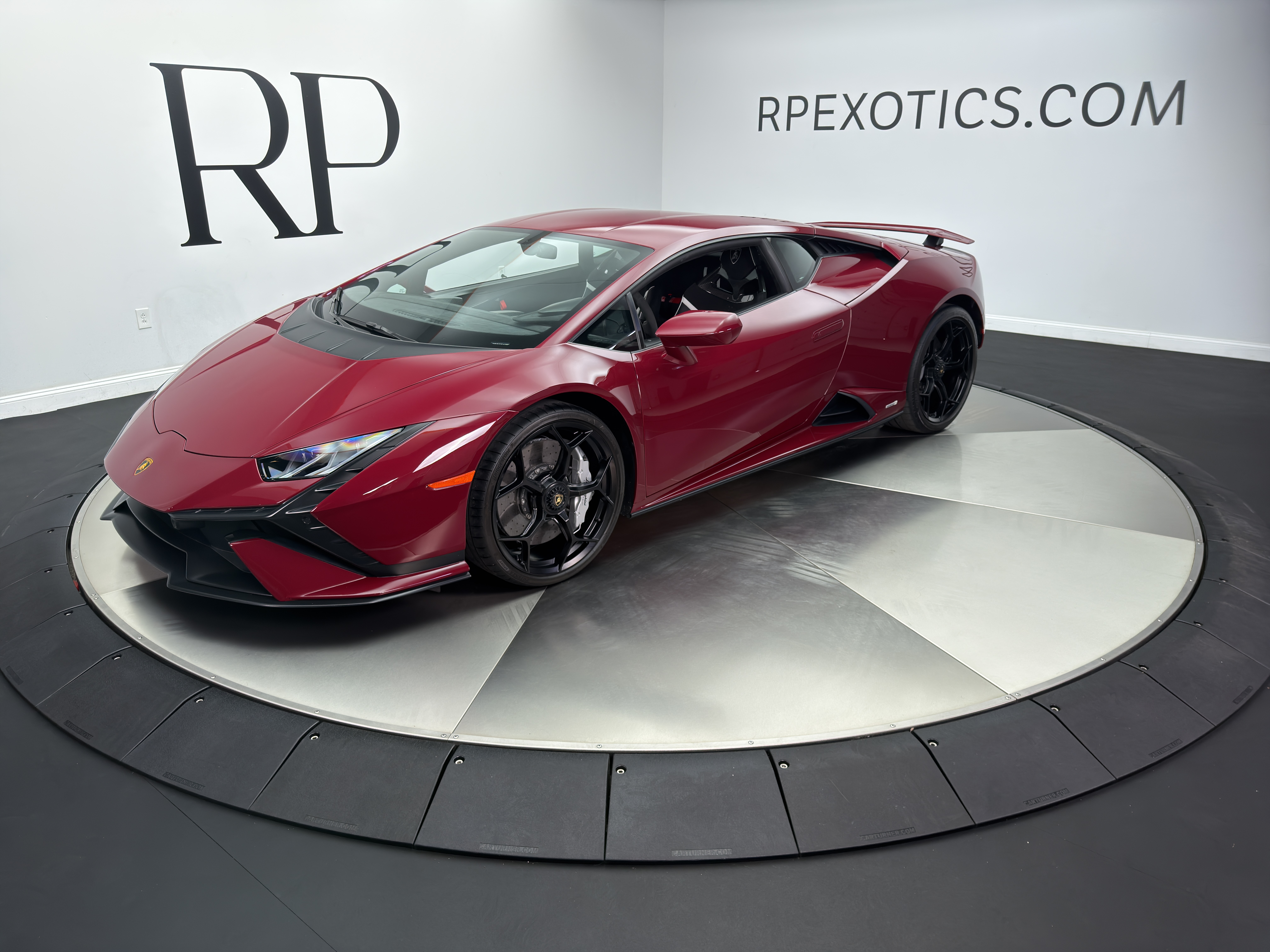 2023 Lamborghini Huracan Tecnica