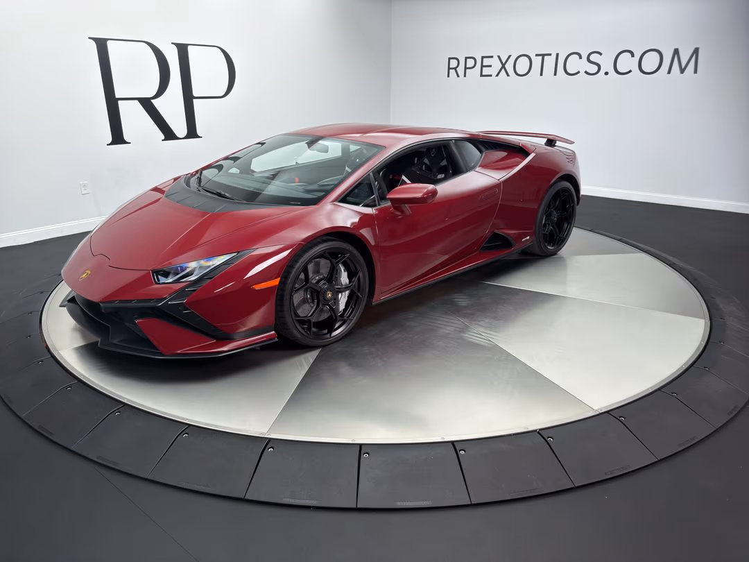 2023 Lamborghini Huracan Tecnica