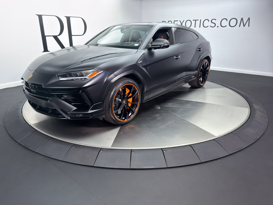 2024 Lamborghini Urus S