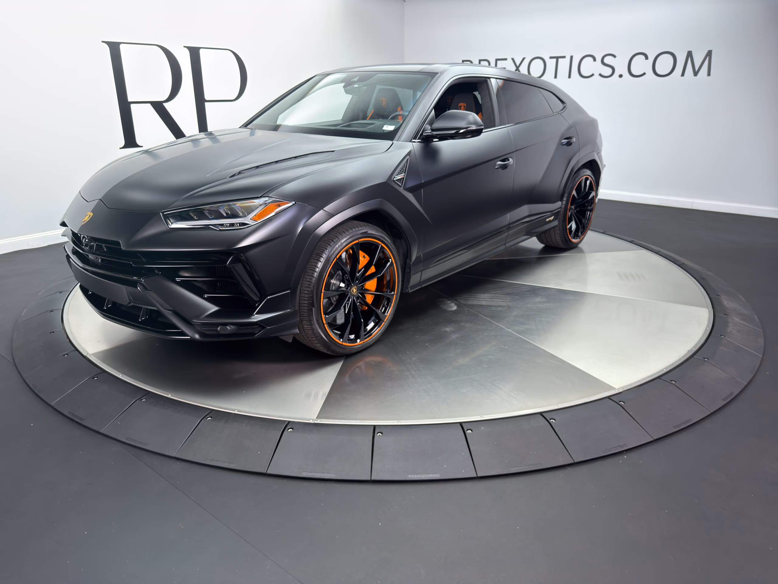 2024 Lamborghini Urus S - Image 1 of 26