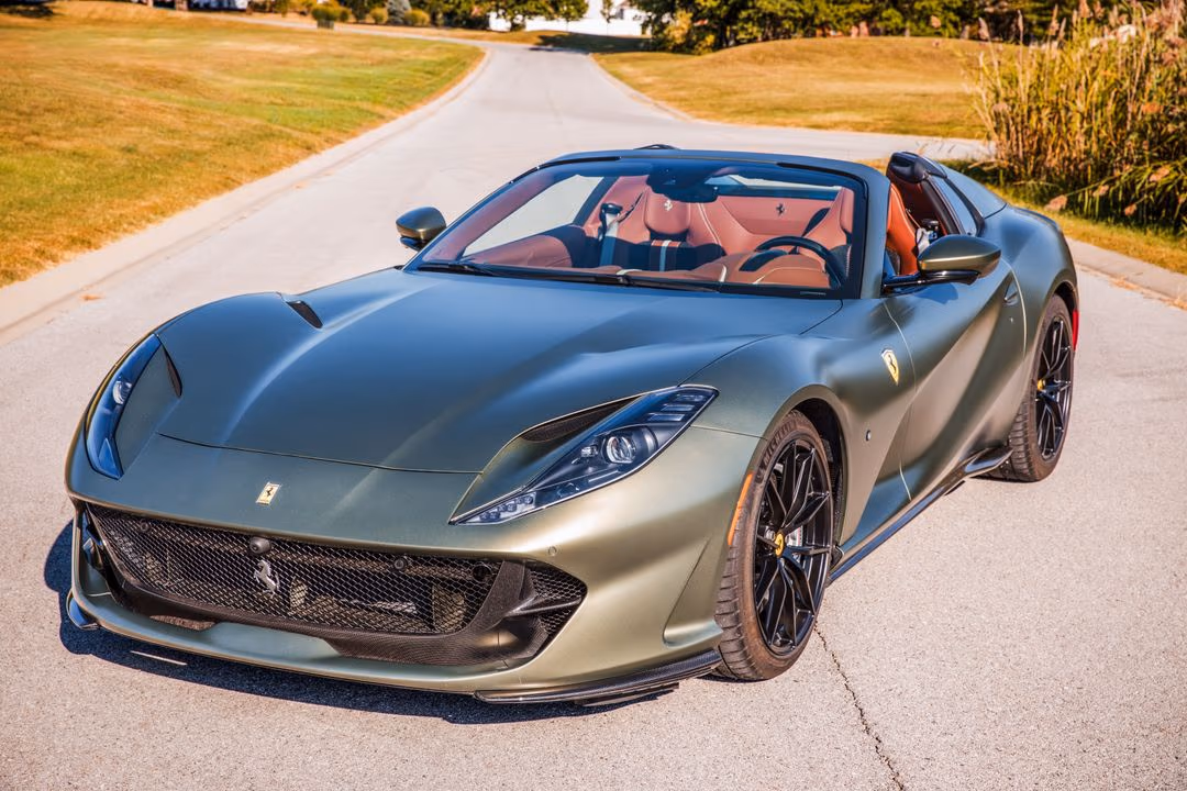 2023 Ferrari 812 GTS