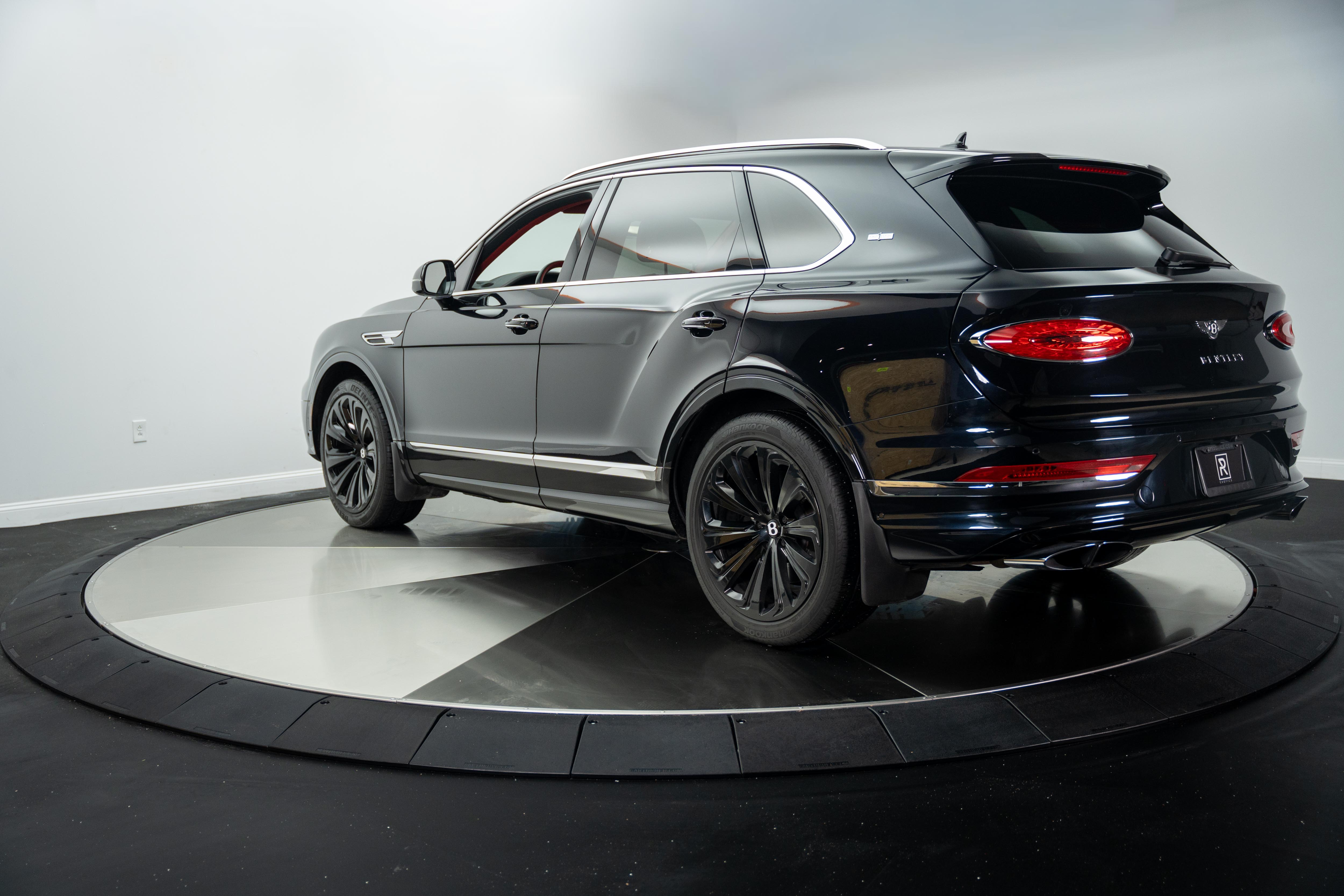 2021 Bentley Bentayga Base - Photo 7
