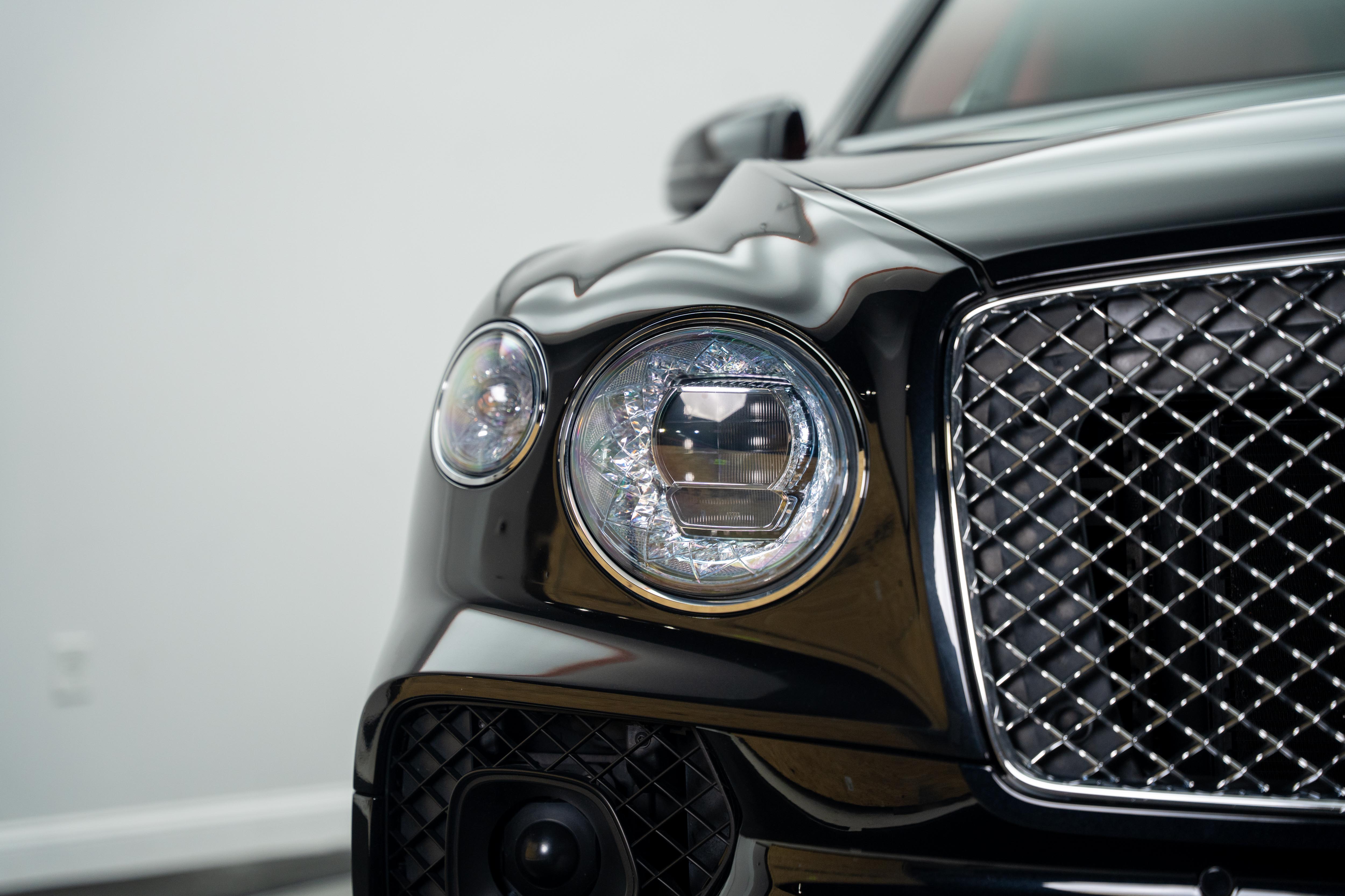 2021 Bentley Bentayga Base - Photo 13
