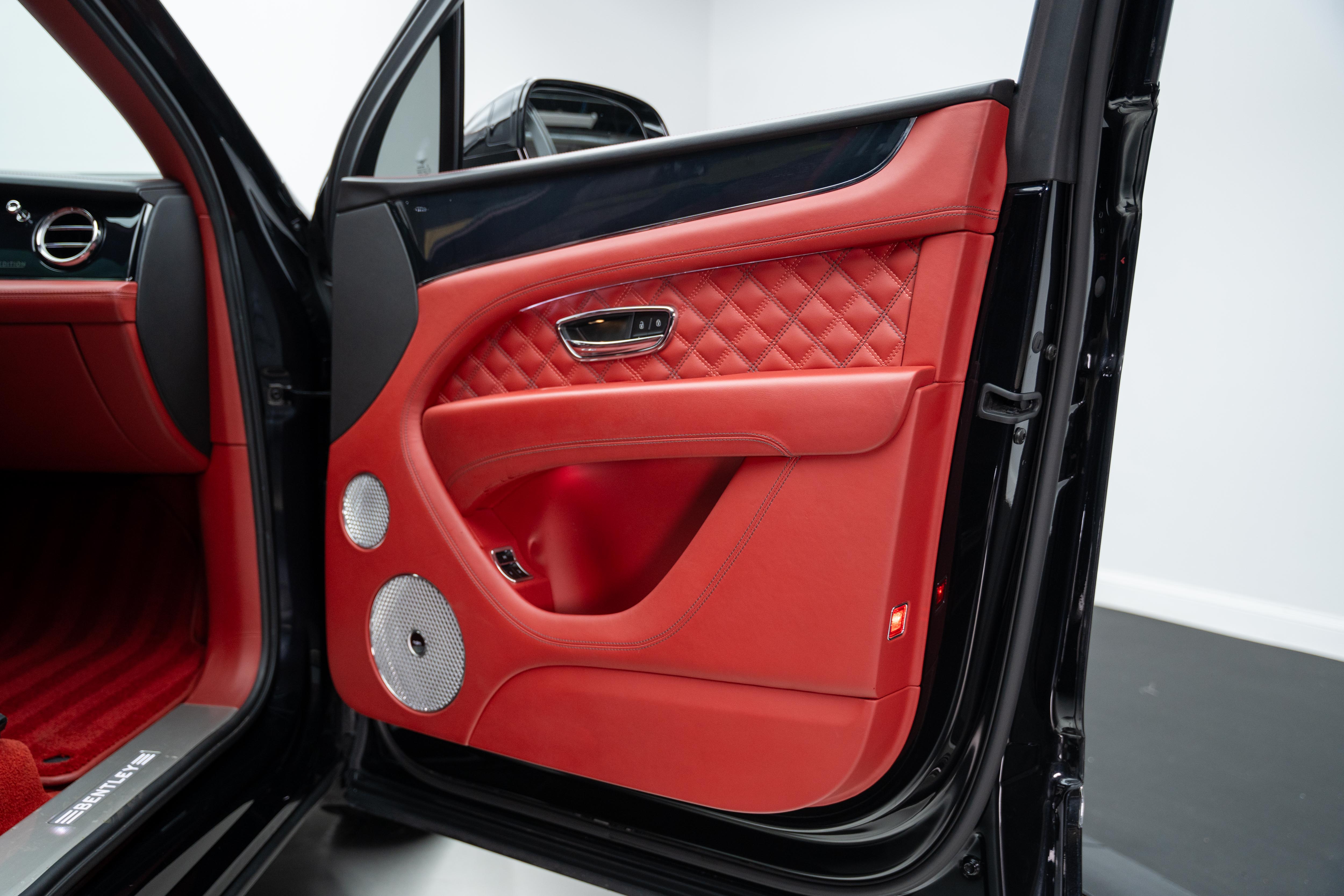 2021 Bentley Bentayga Base - Photo 34