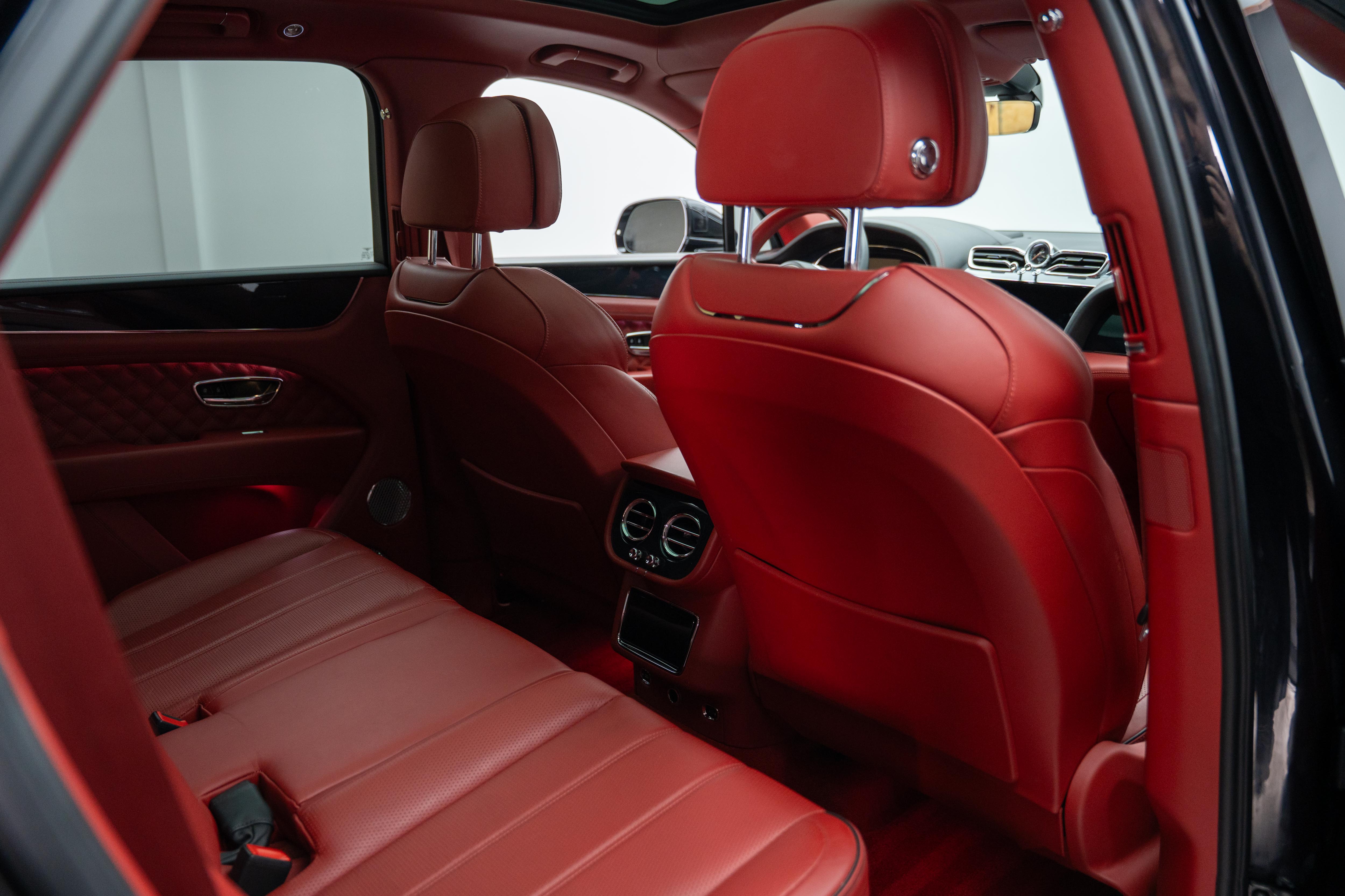 2021 Bentley Bentayga Base - Photo 35