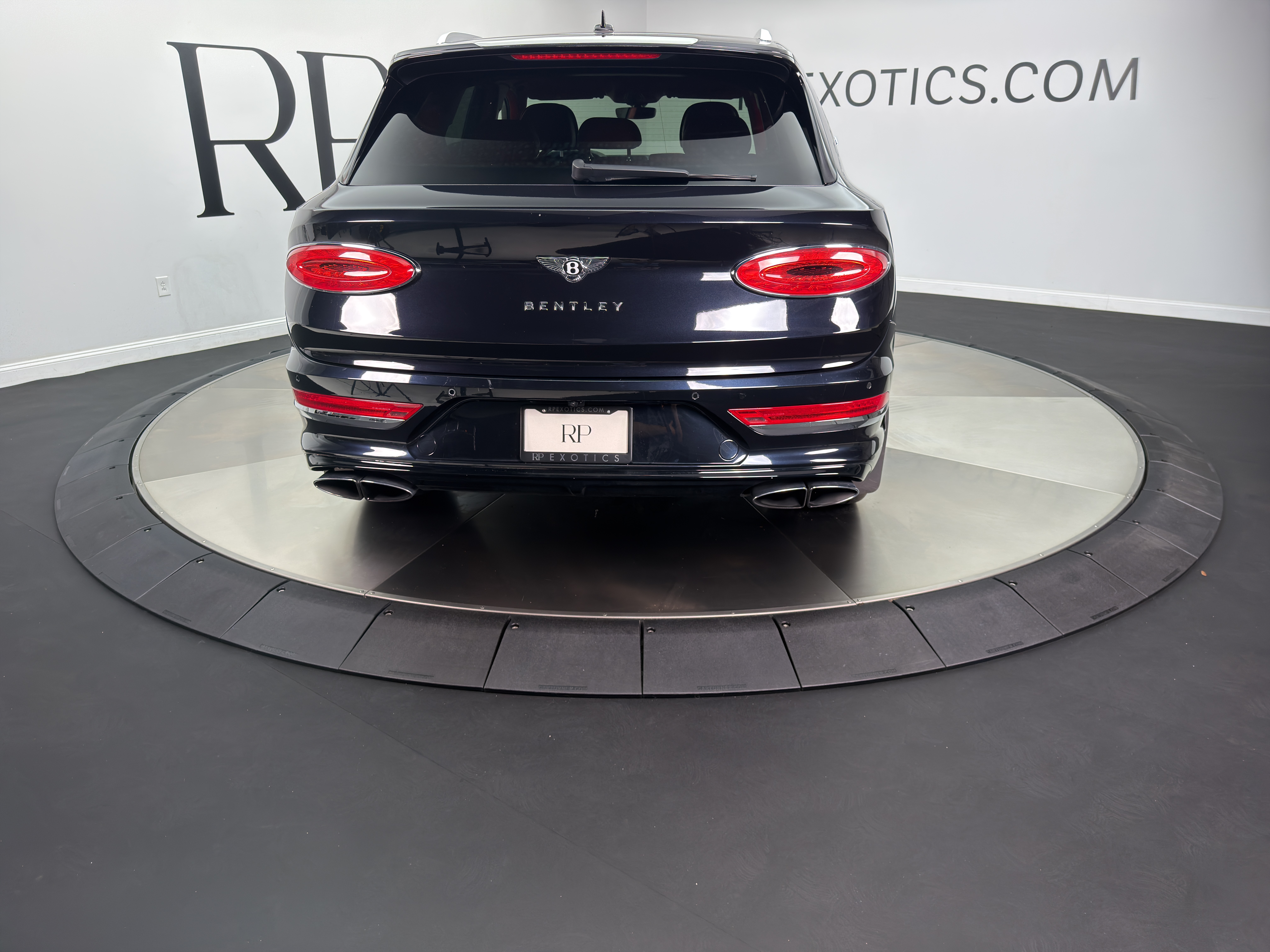 2021 Bentley Bentayga Base - Photo 7