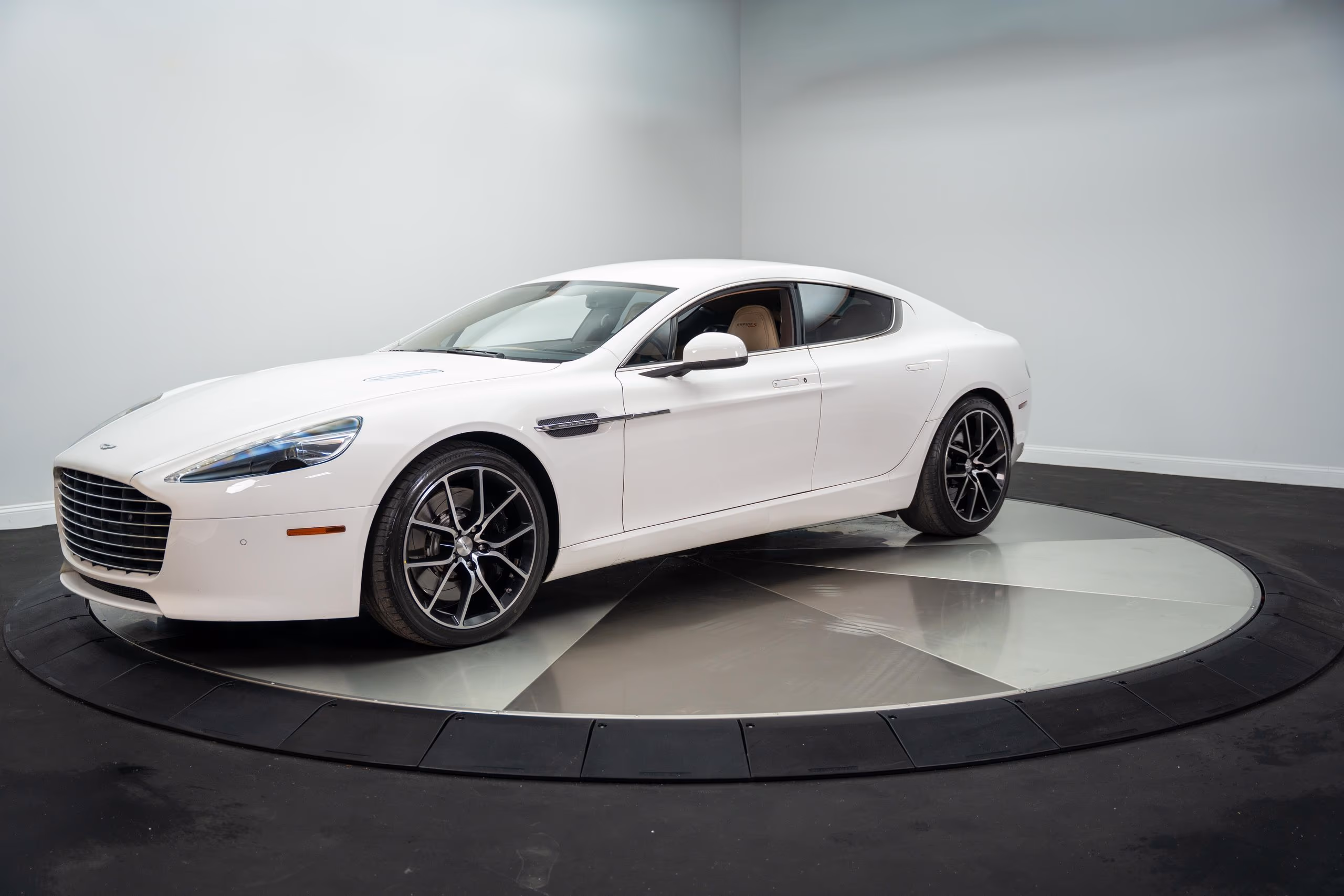 2014 Aston Martin Rapide S - Image 1 of 30