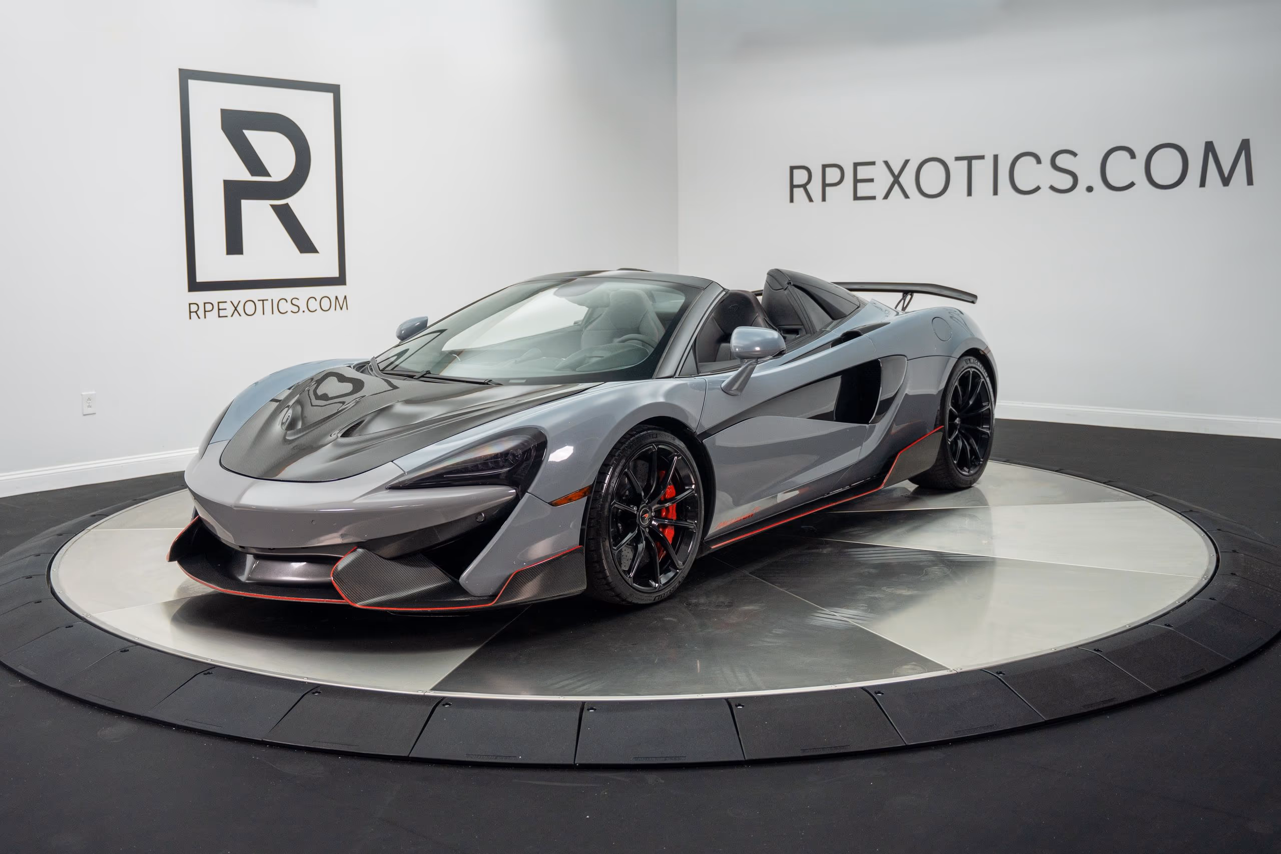 2018 Mclaren 570S - Image 1 of 33
