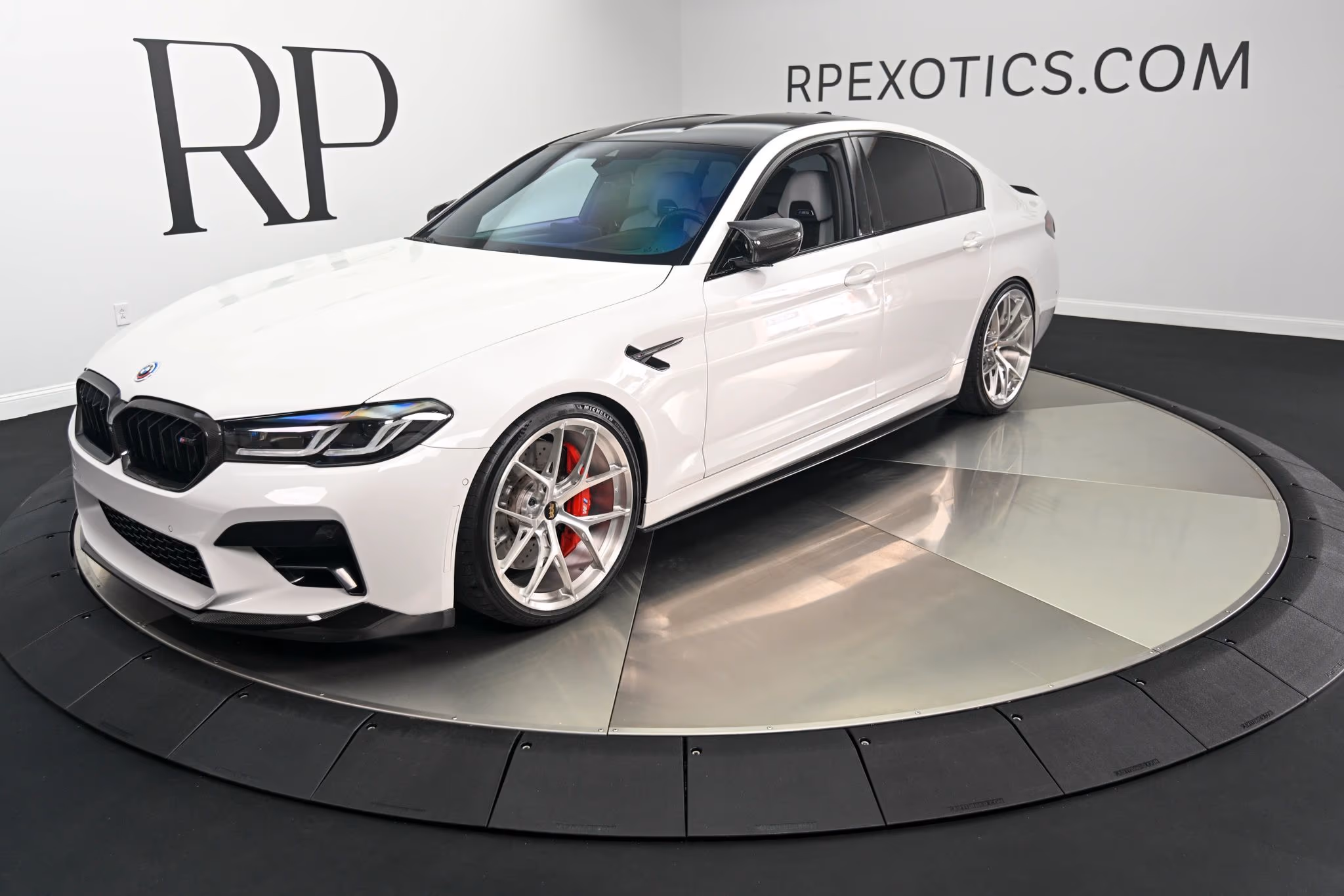 2022 Bmw M5
