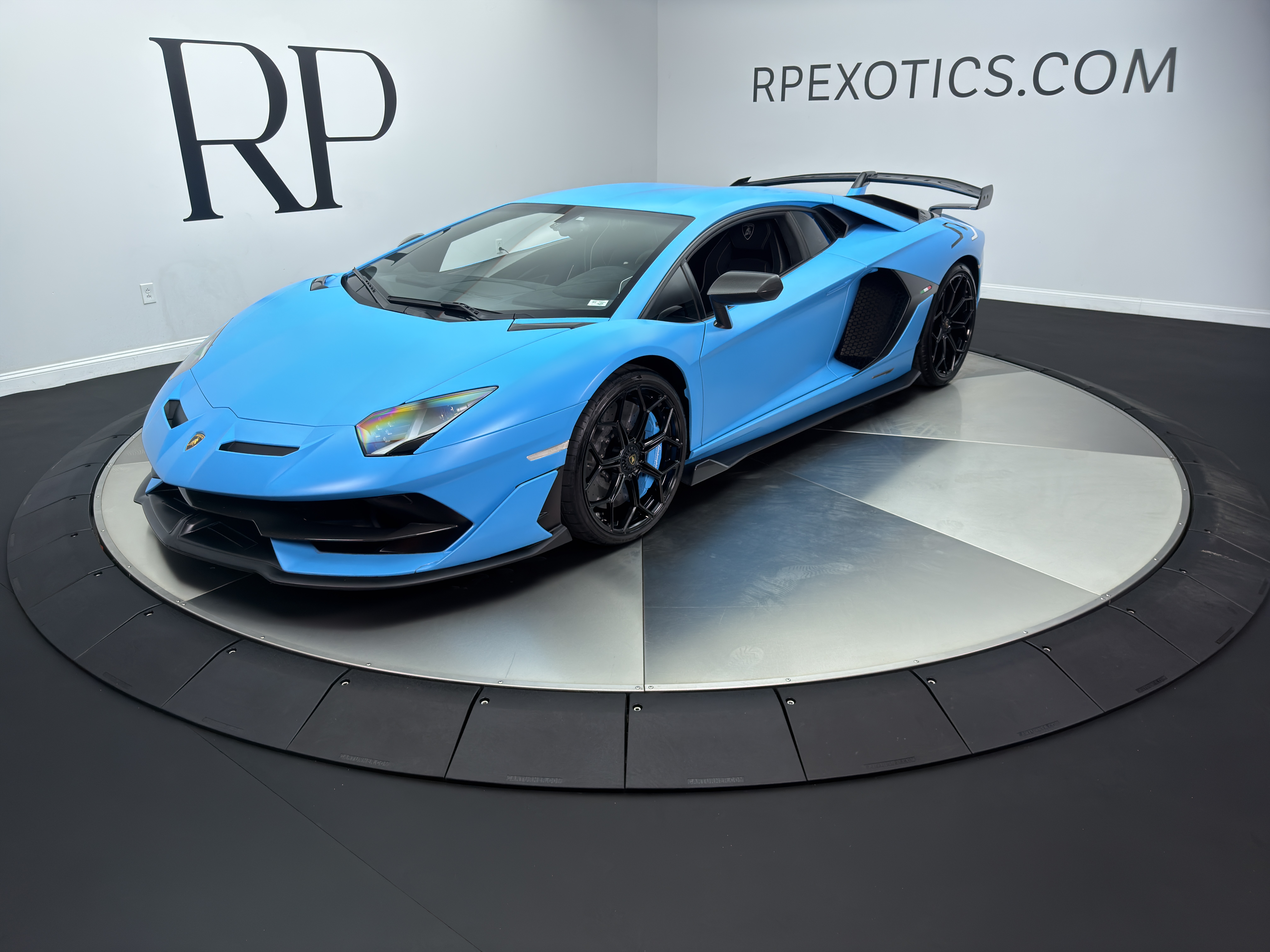 2019 Lamborghini Aventador SVJ