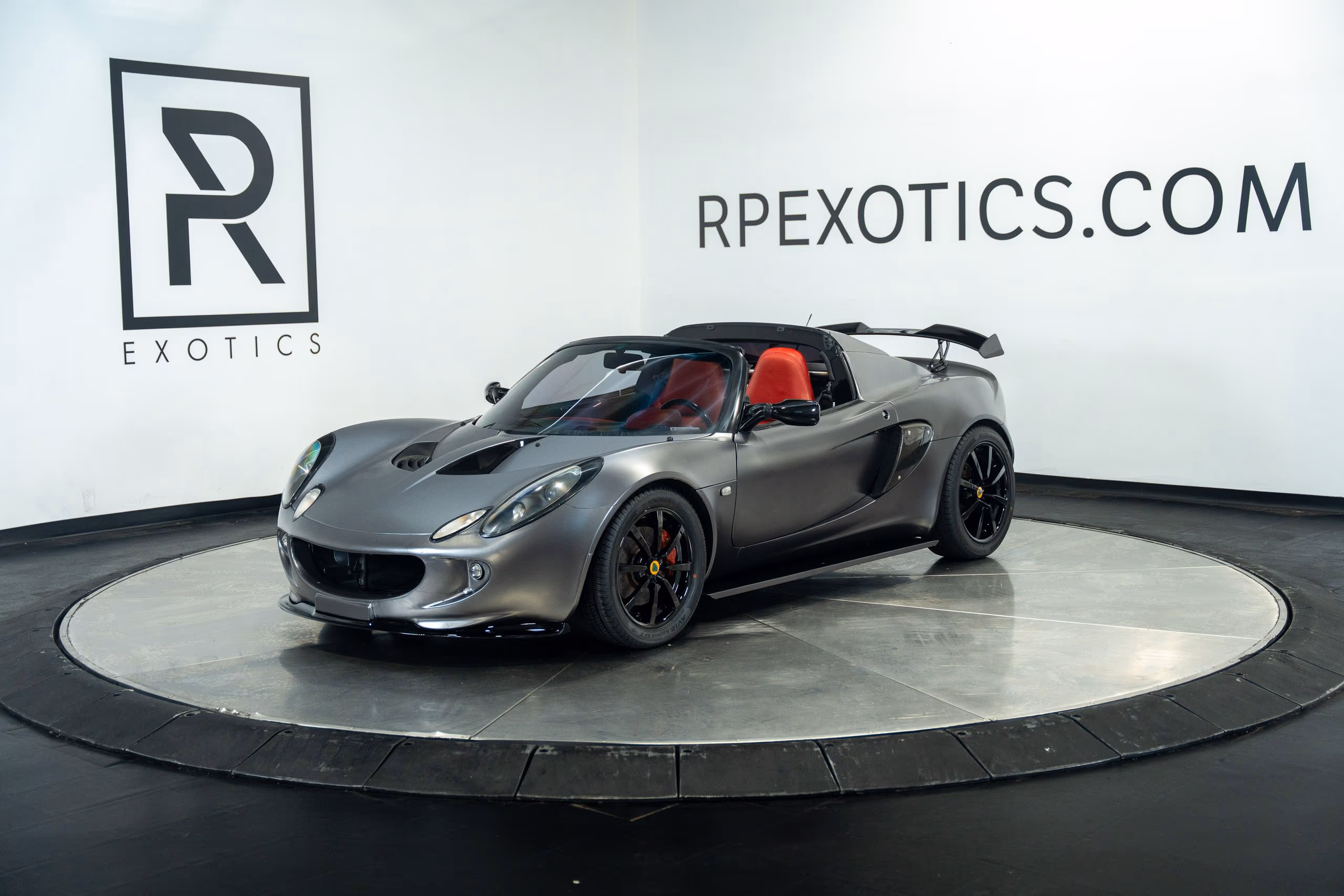 2004 Lotus Elise - Image 1 of 23
