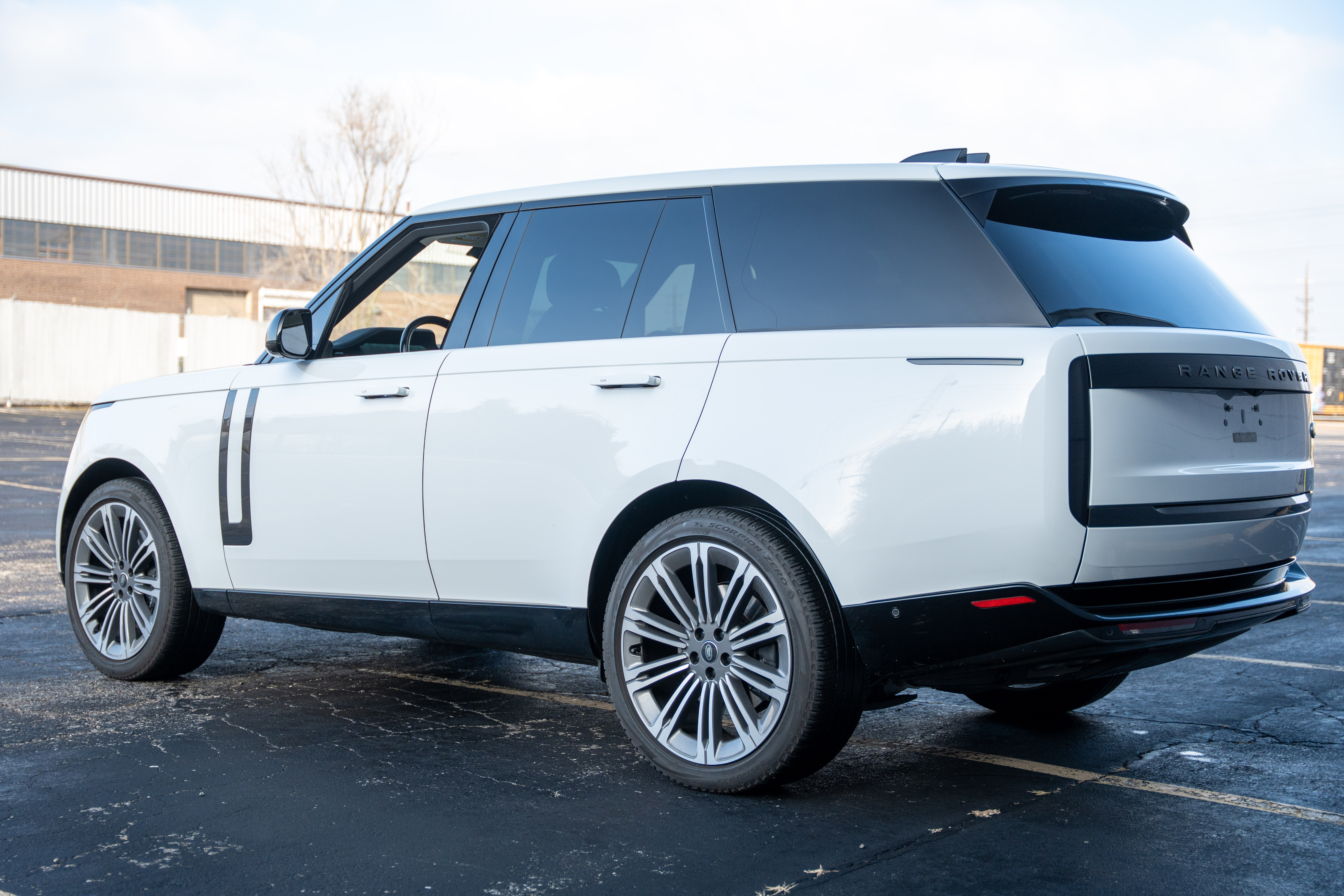 2023 Land Rover Range Rover SE - Photo 6
