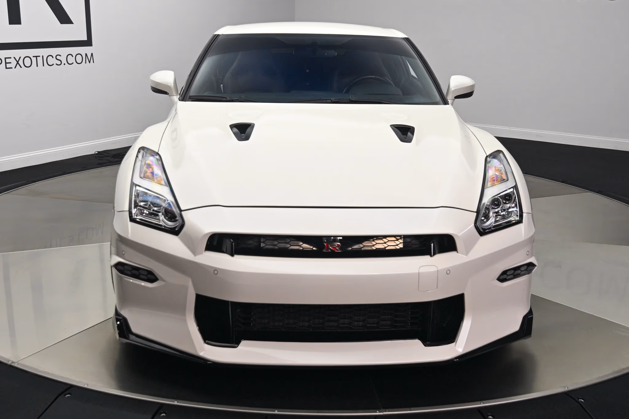 2024 Nissan Gt-R - Image 1 of 28