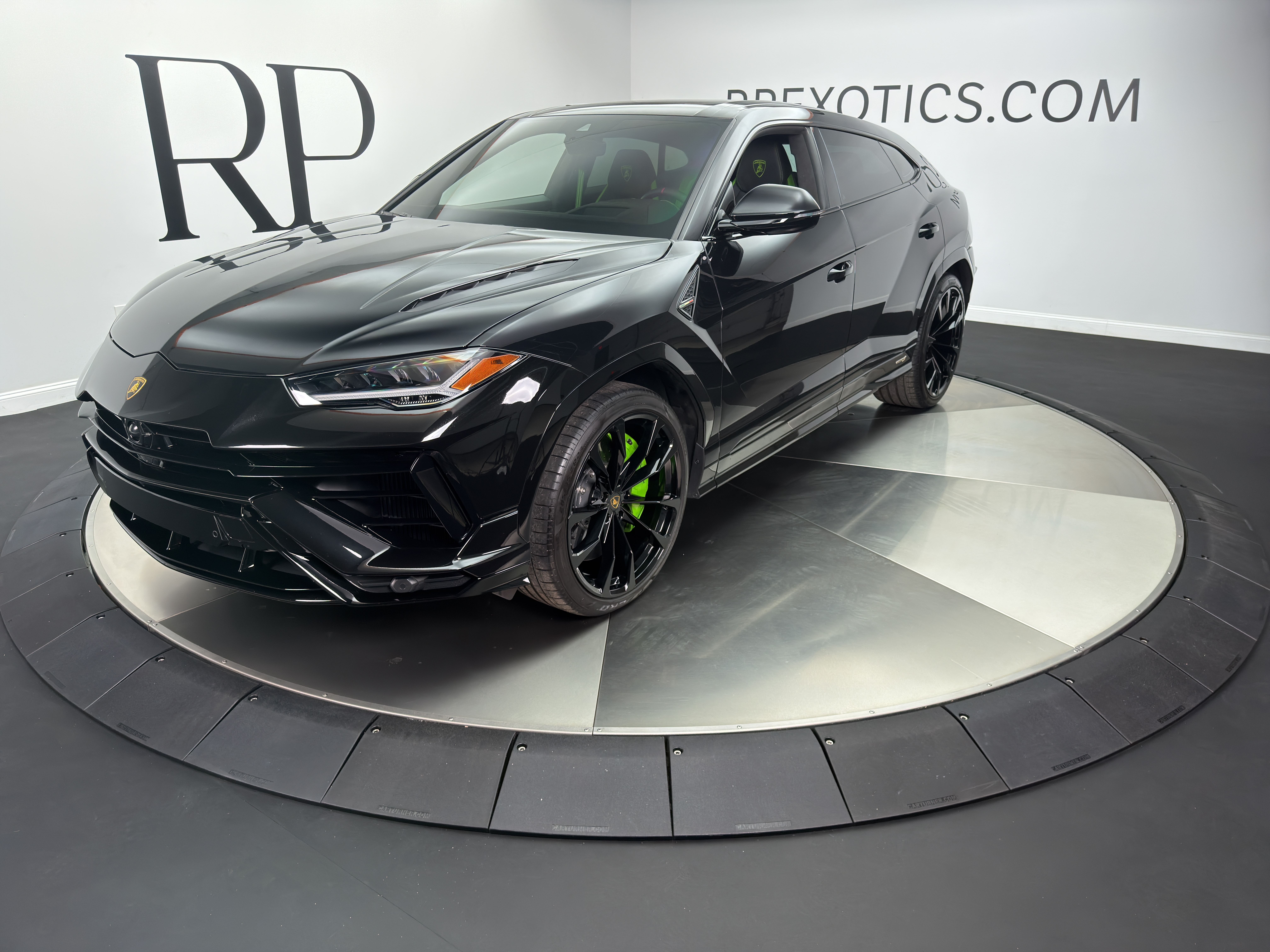 2024 Lamborghini Urus