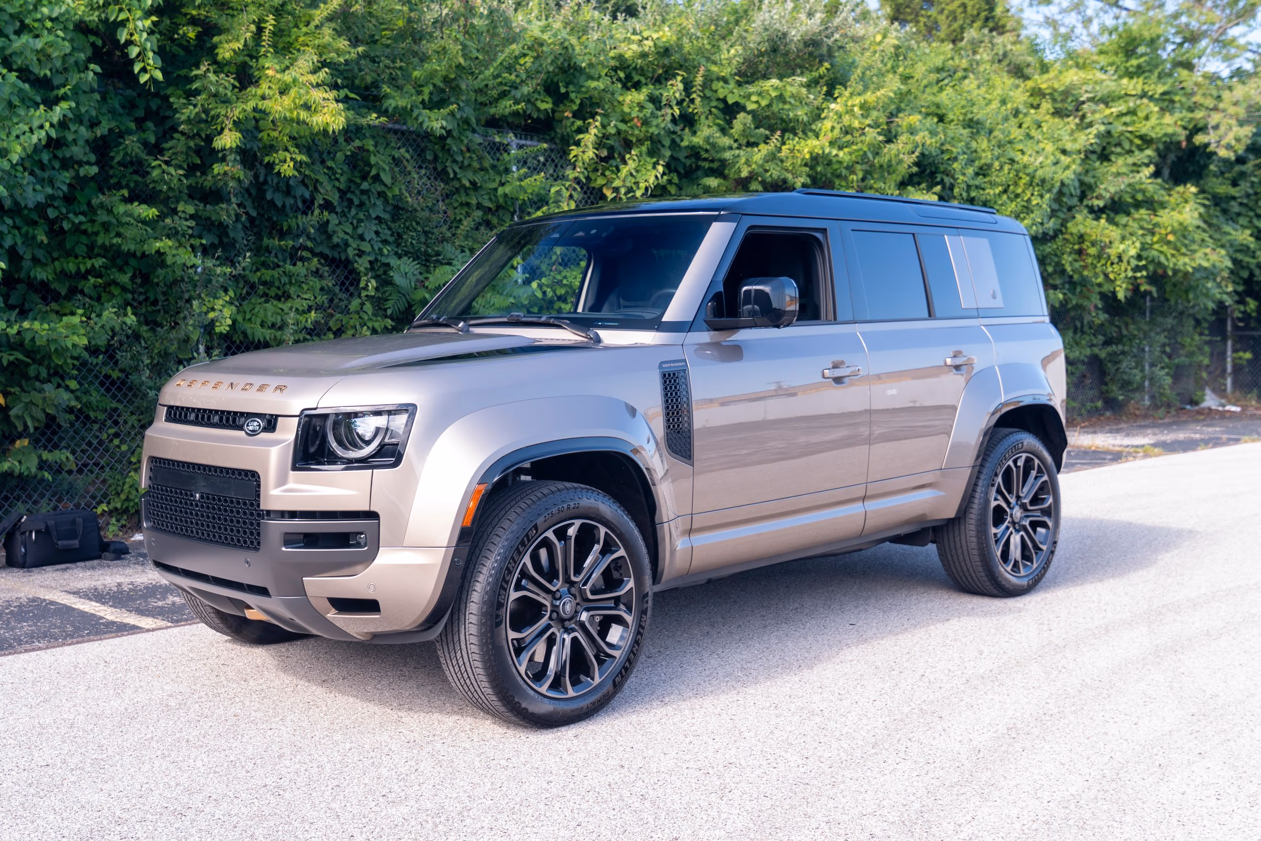 2025 Land Rover Defender 110