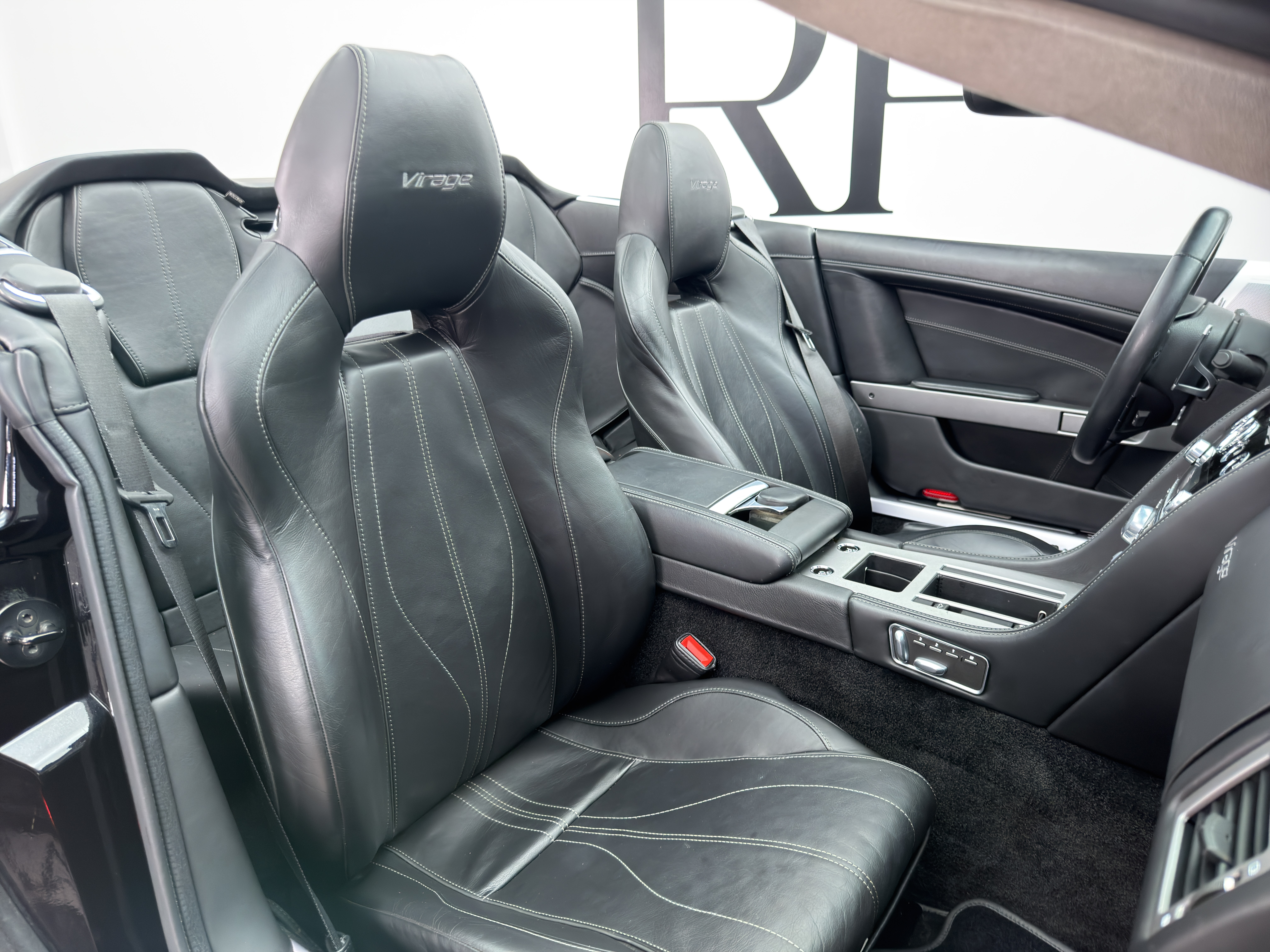 2012 Aston Martin Virage Base - Photo 24