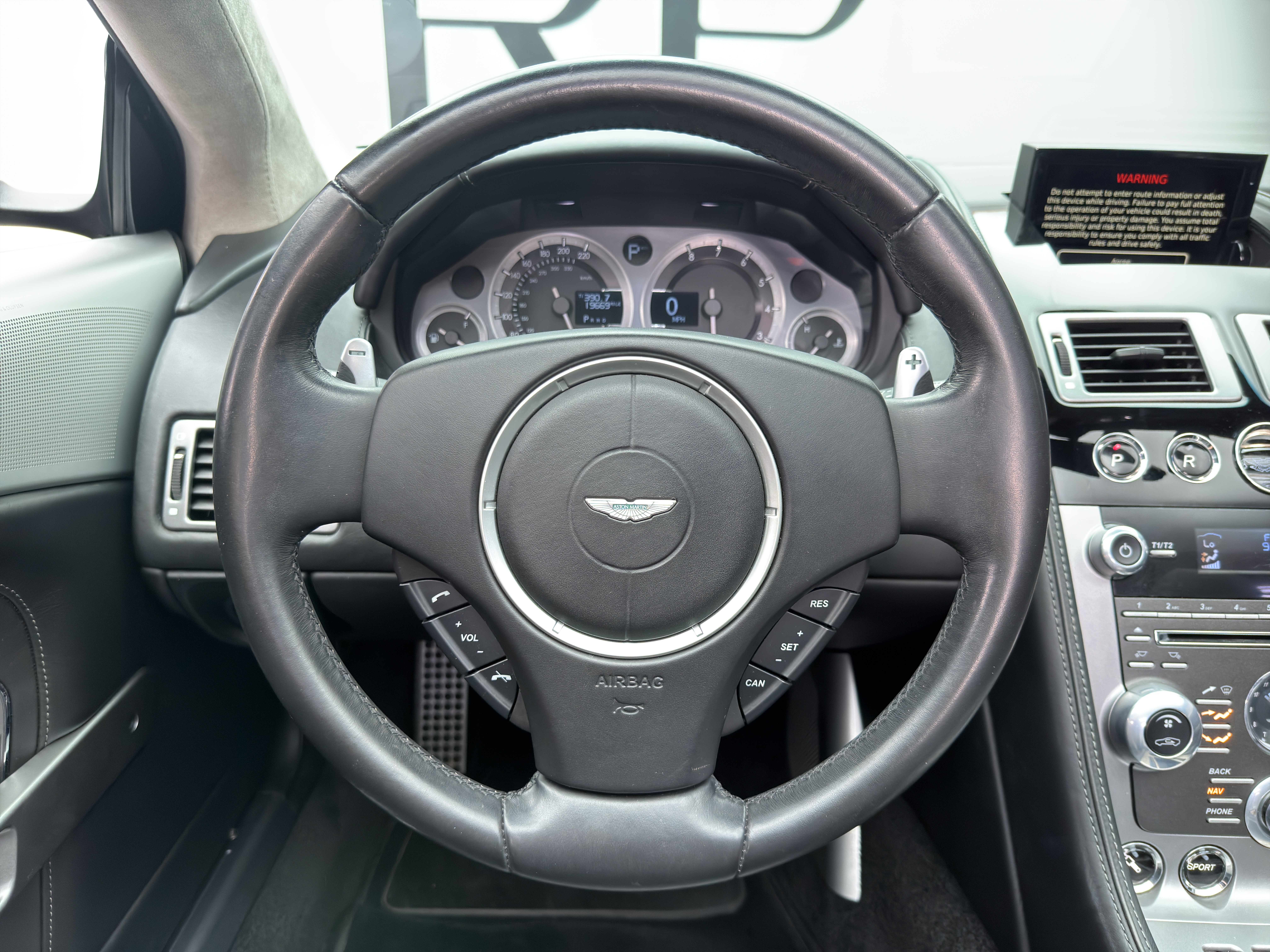 2012 Aston Martin Virage Base - Photo 26
