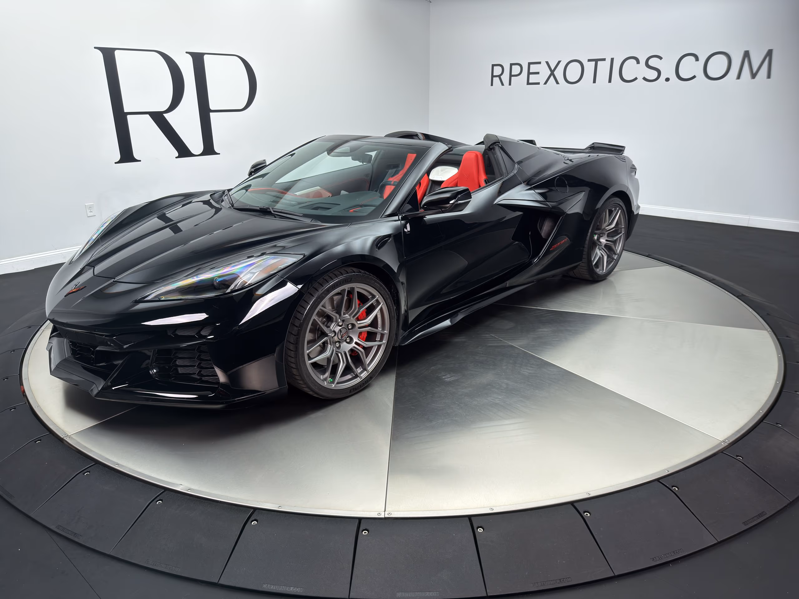 2024 Chevrolet Corvette - Image 1 of 32