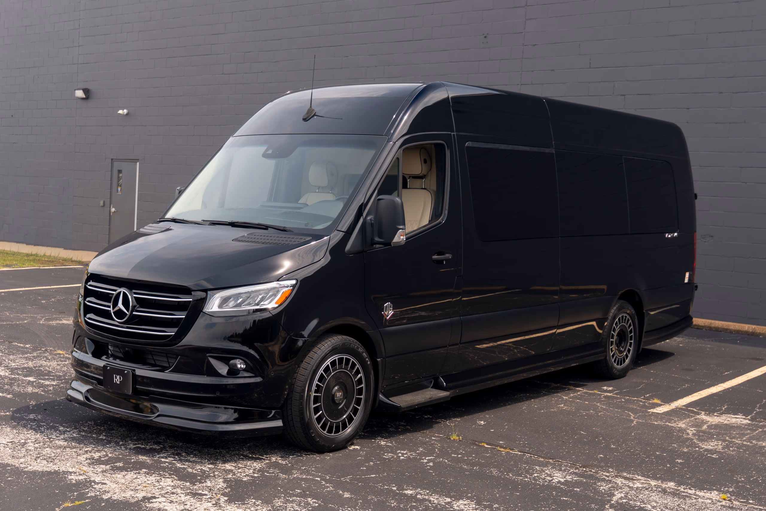 2024 Mercedes-Benz Sprinter J Club Executive