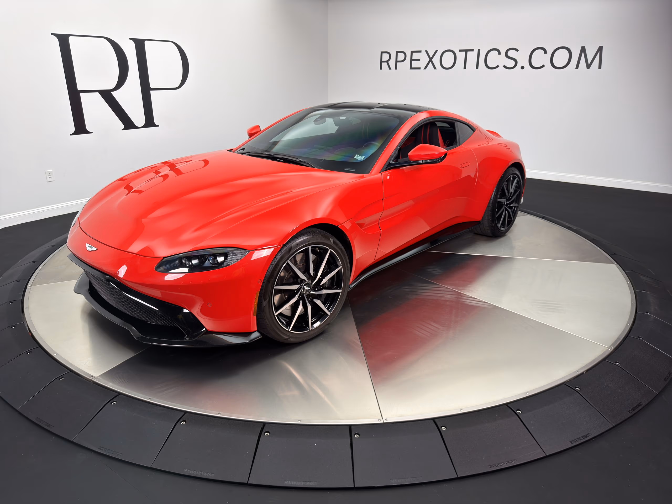 2020 Aston Martin Vantage