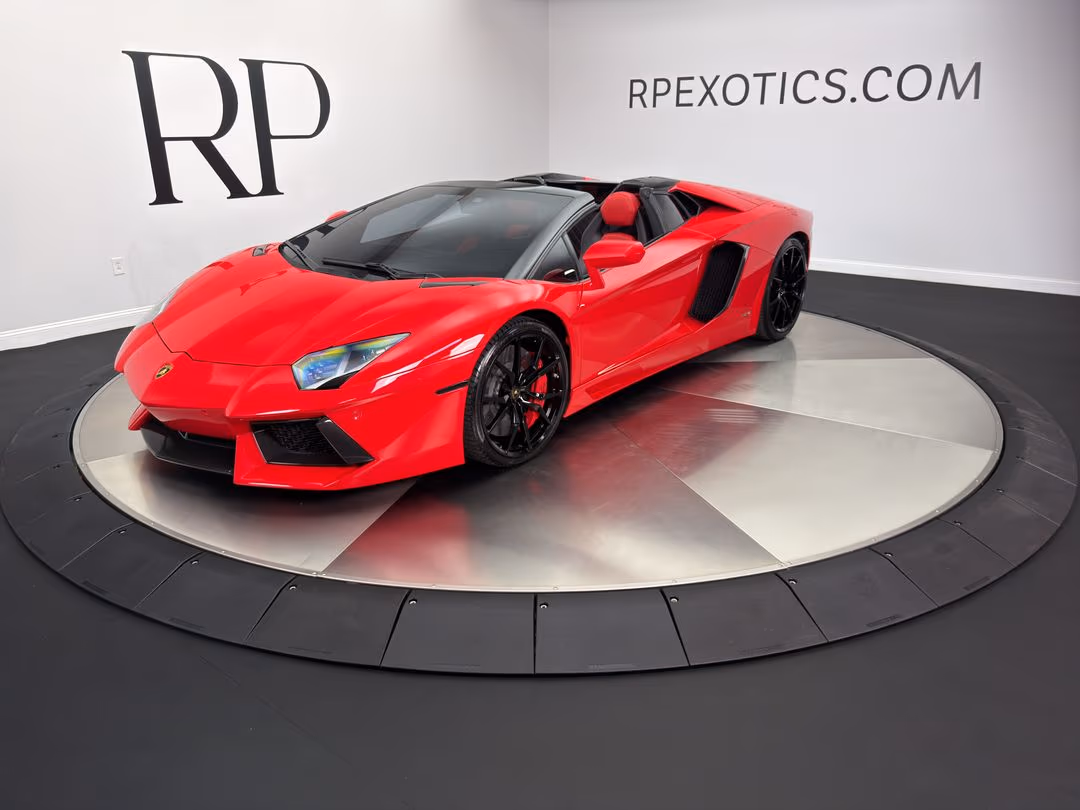 2016 Lamborghini Aventador