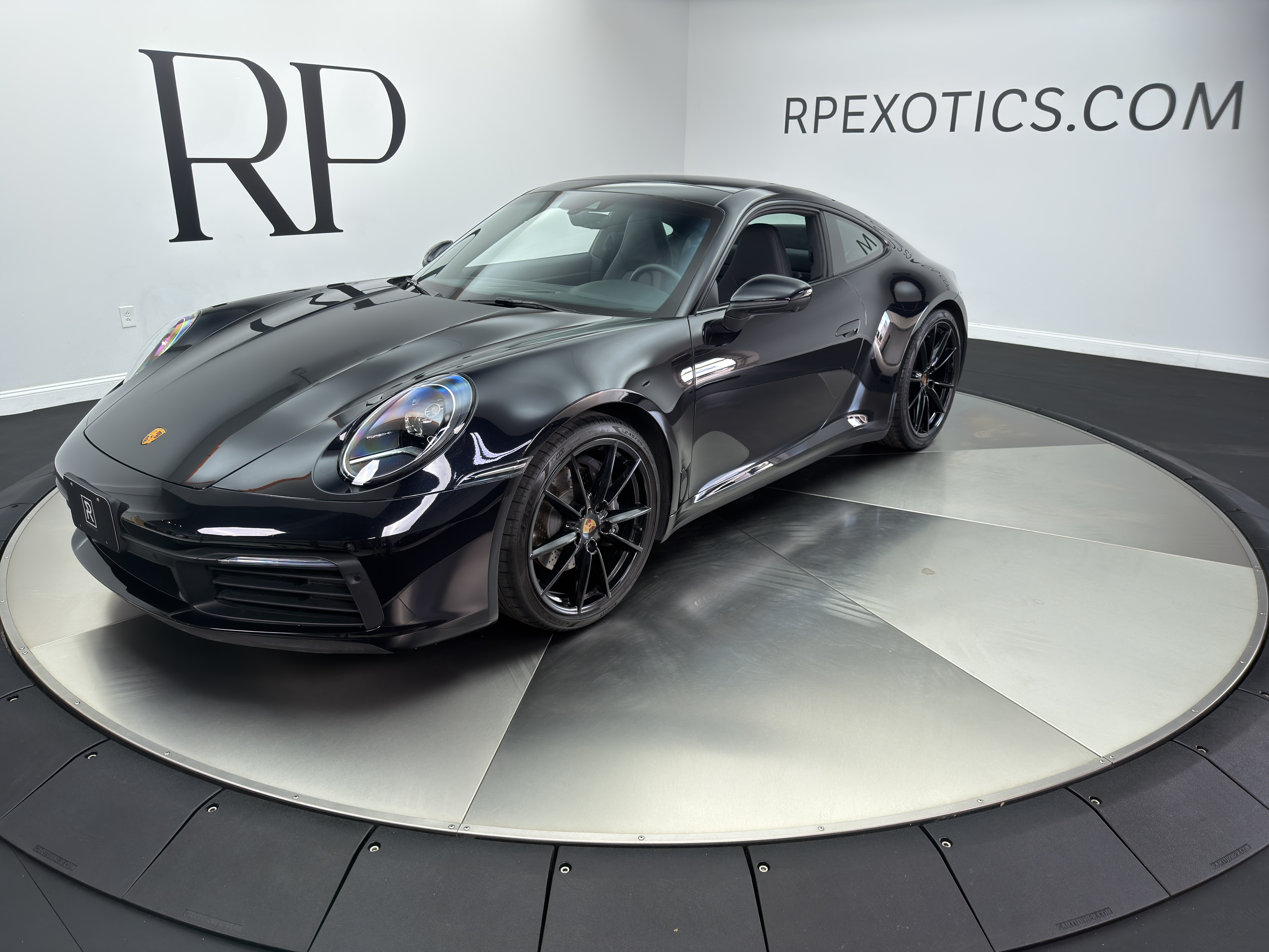 2022 Porsche 911 Carrera