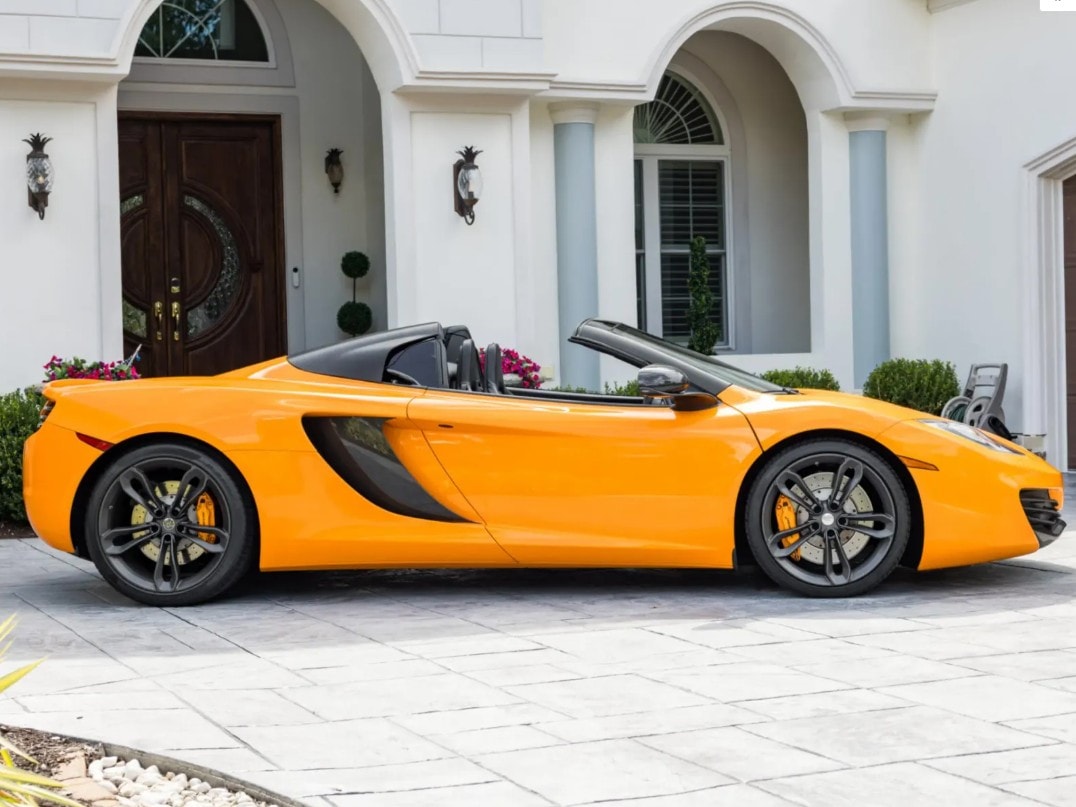 2013 McLaren 12C