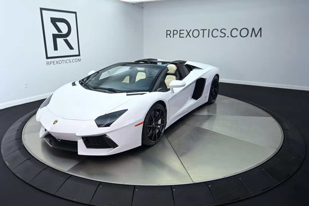 2014 Lamborghini Aventador