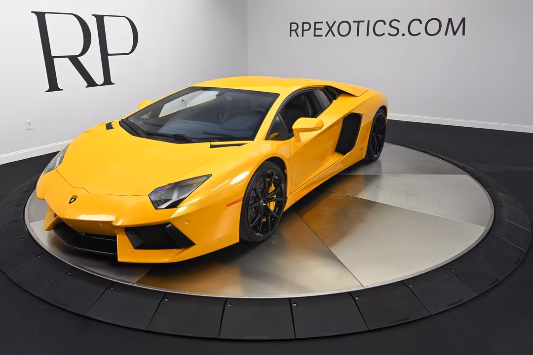 2013 Lamborghini Aventador